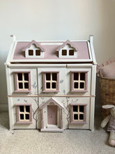 Load image into Gallery viewer, Dollshouse Examples