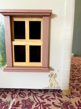 Load image into Gallery viewer, Dollshouse - Danielle
